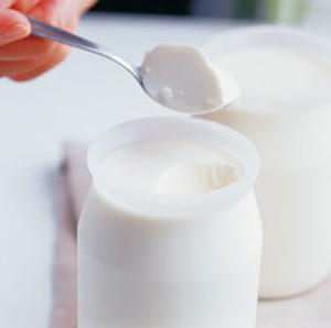 El yogurt es un alimento rico en vitamina D